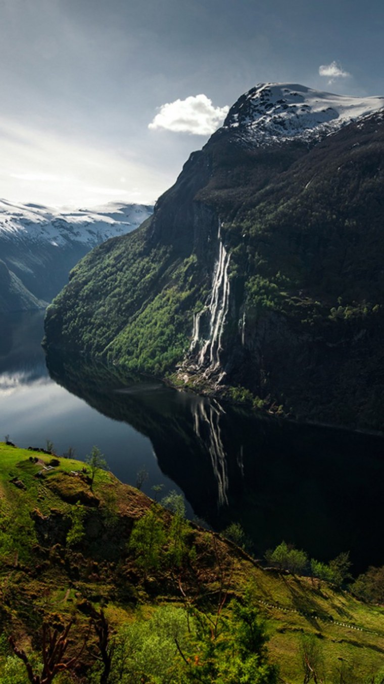 Норвегия заснеженные горы