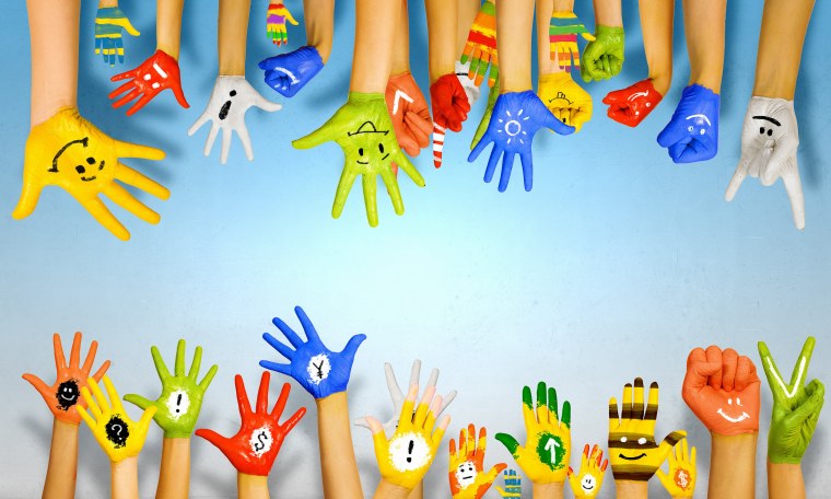 Цветные детские ладошки