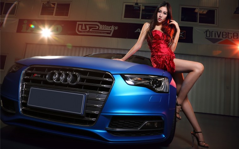 Audi rs6 and girl