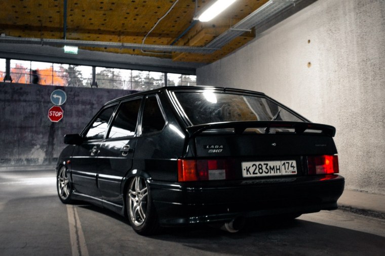 Четырка 2114 черная