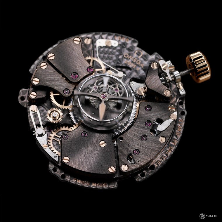 Часы с механизмом