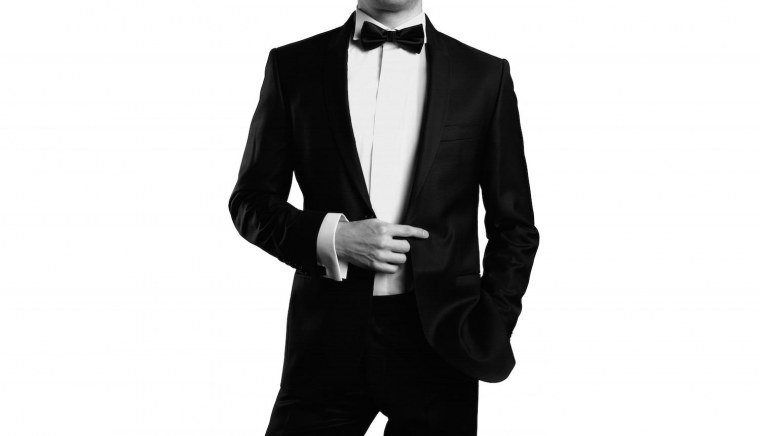 Мужчина в смокинге