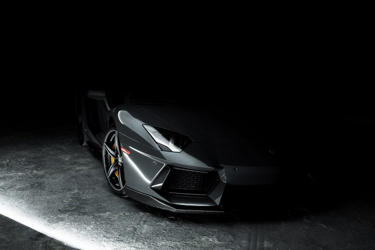 Lamborghini Aventador Black фары