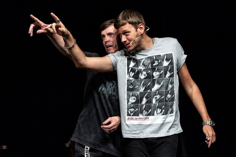 Импровизация Антон Шастун и Арсений Попов