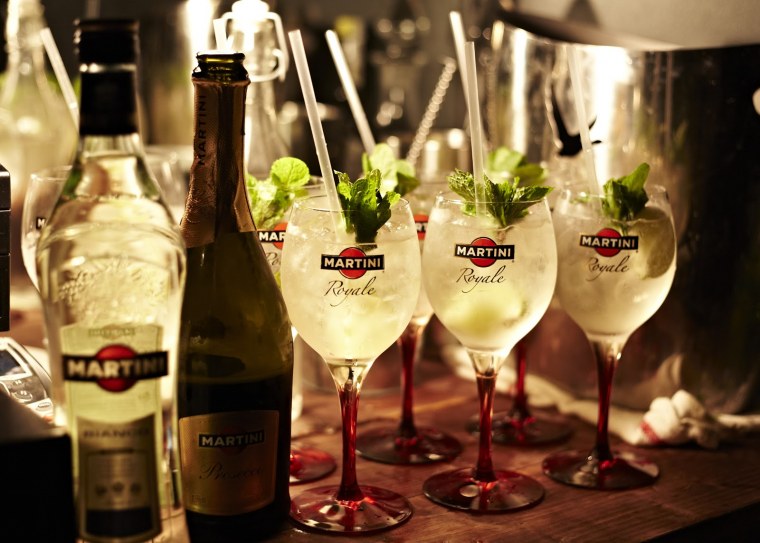 Коктейли с мартини Бьянко