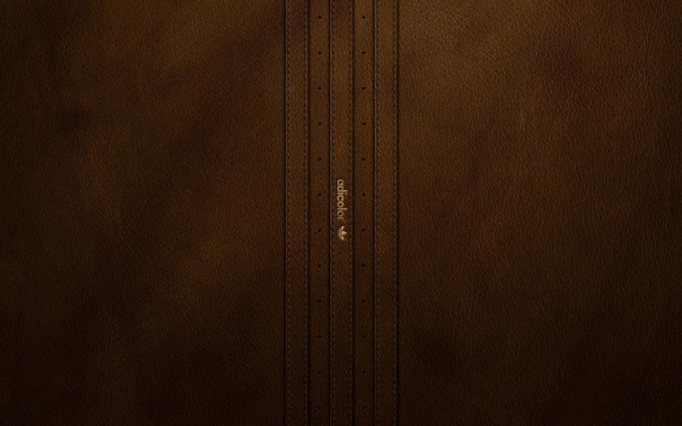 Темно коричневая кожа