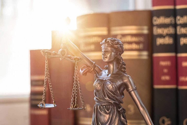 Юридические услуги