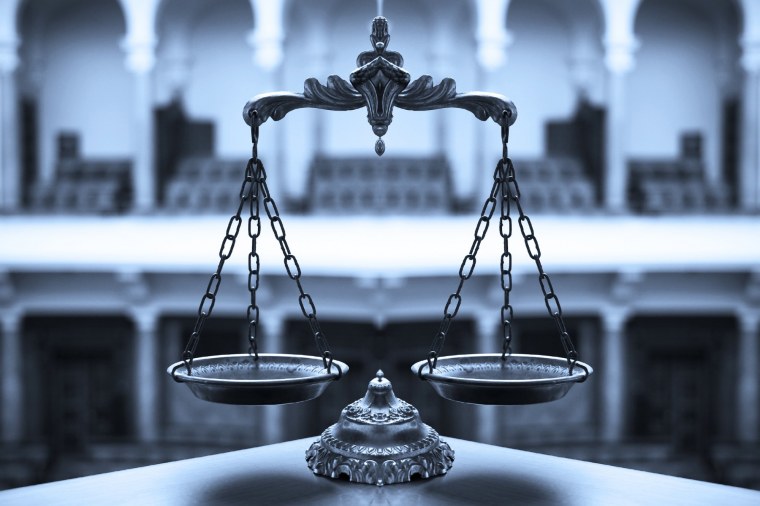 Весы правосудия