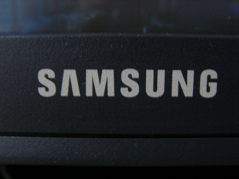 Samsung снизу надпись