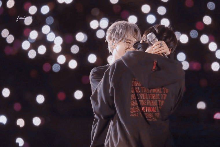 Фон Эстетика БТС Тэхен