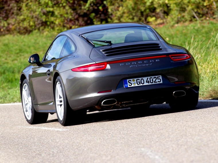 Порше Каррера 2012