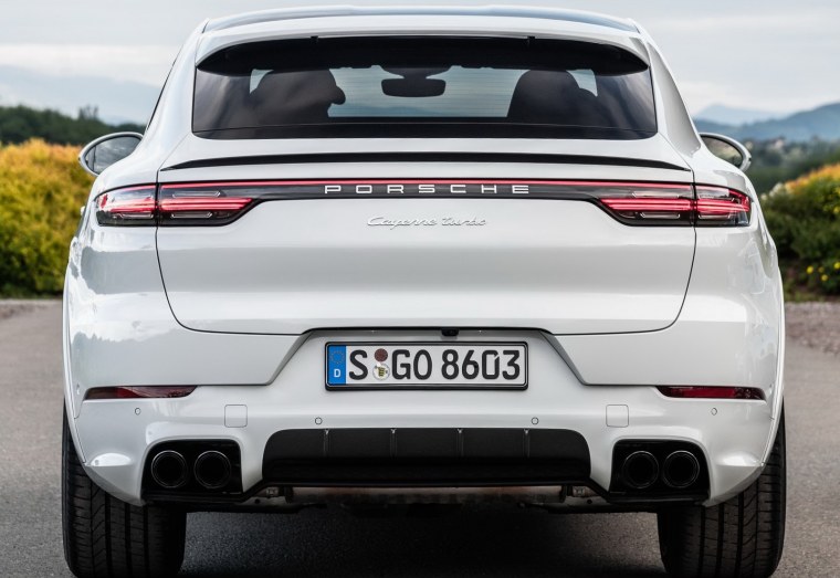 Porsche Cayenne Coupe 2020 белый
