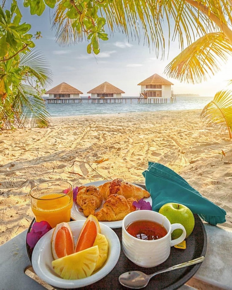 Утро море завтрак