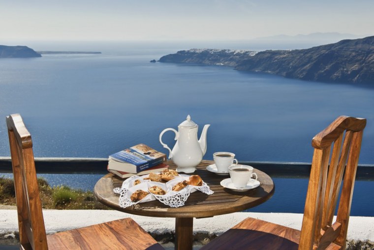 Завтрак с видом на море