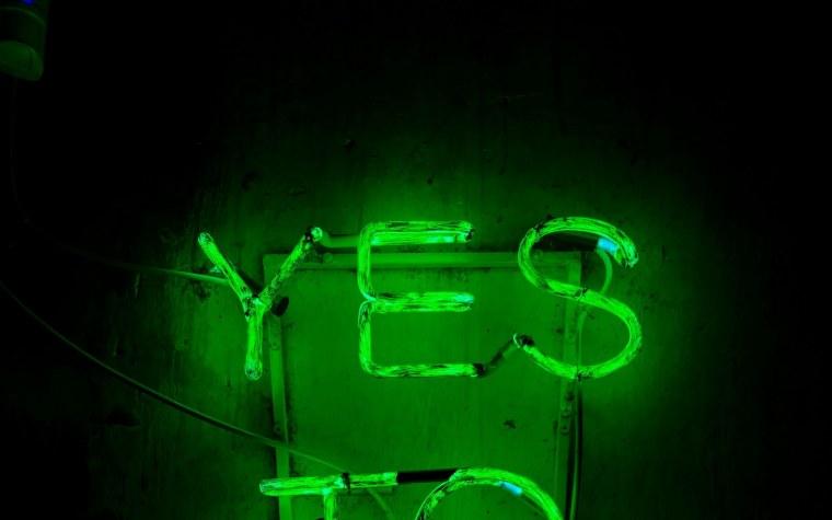 Зелёные Неоновые обои