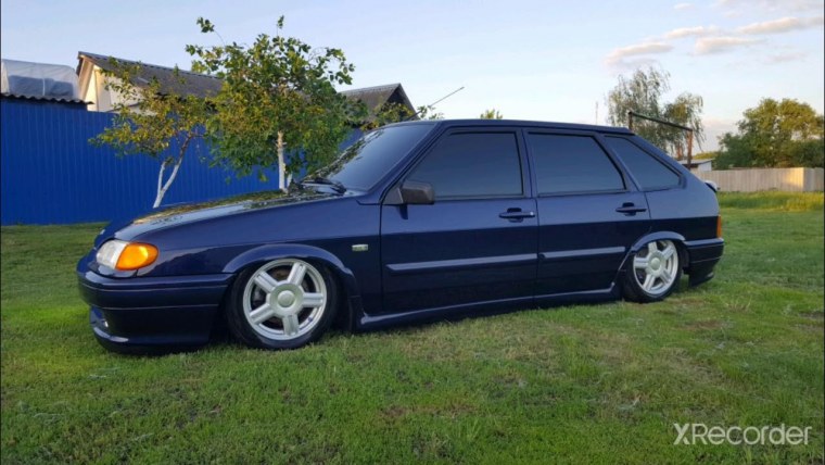 ВАЗ 2114 синяя бункер