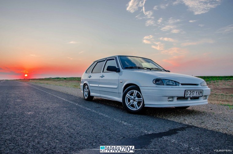 ВАЗ 2114 белая тюнингованная