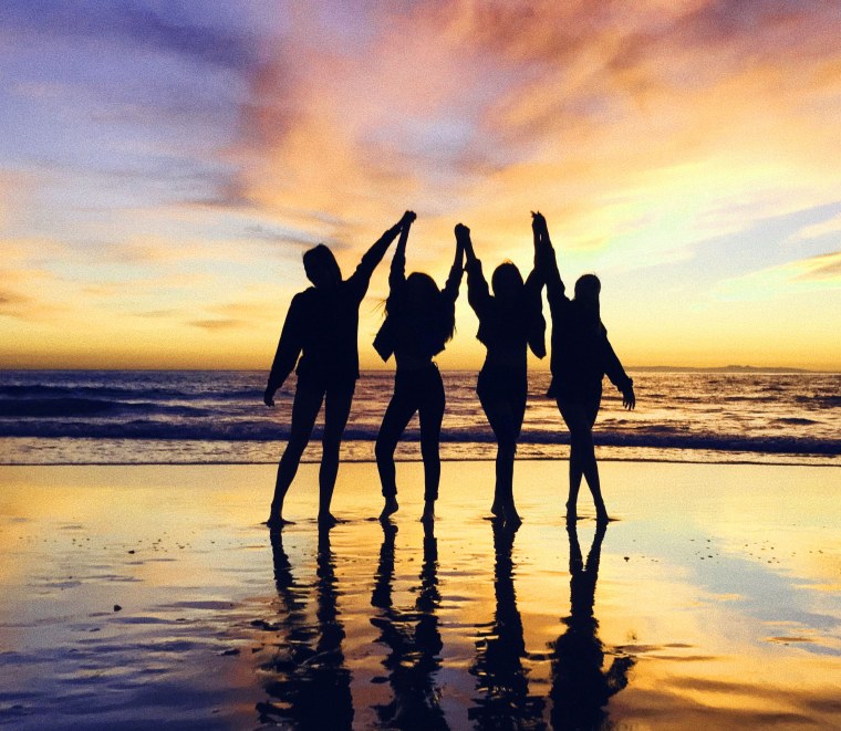 Ава для группы друзей