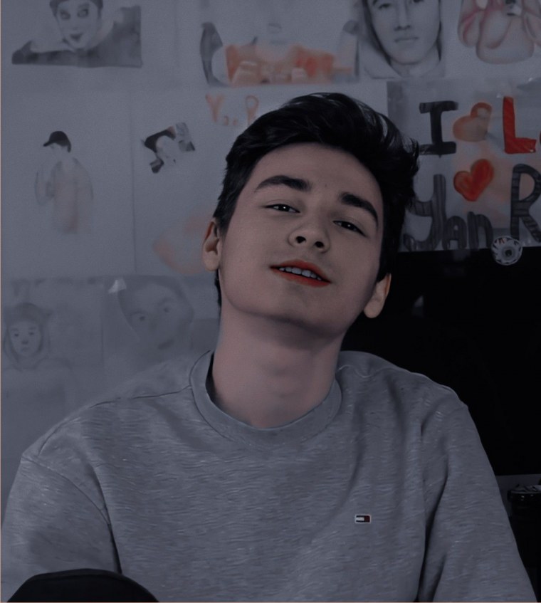 Обои на рабочий стол Брайан