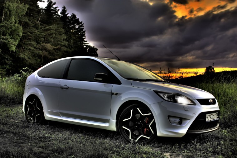 Ford Focus St 2 белый