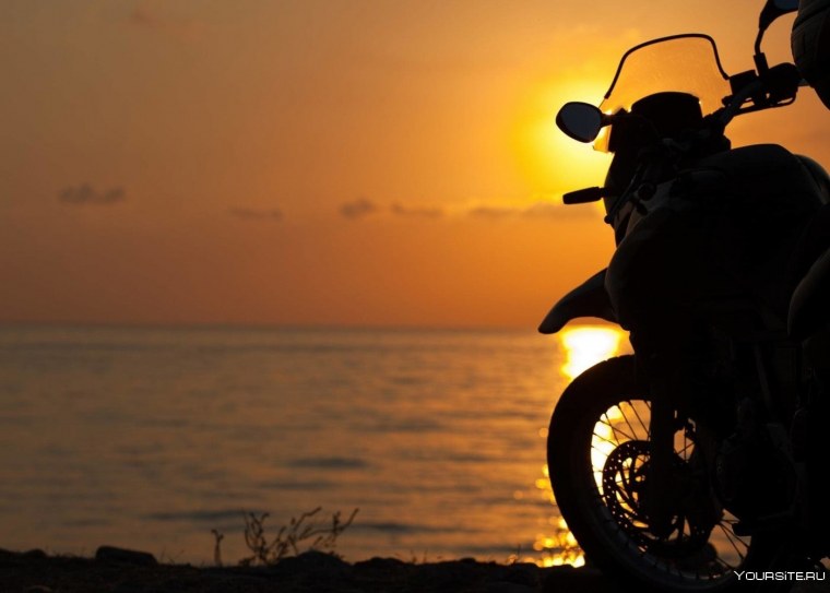 Мотоцикл море