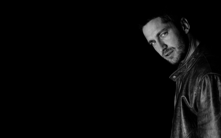 Джерард Батлер