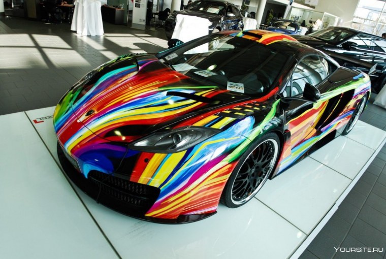 Радужный автомобиль