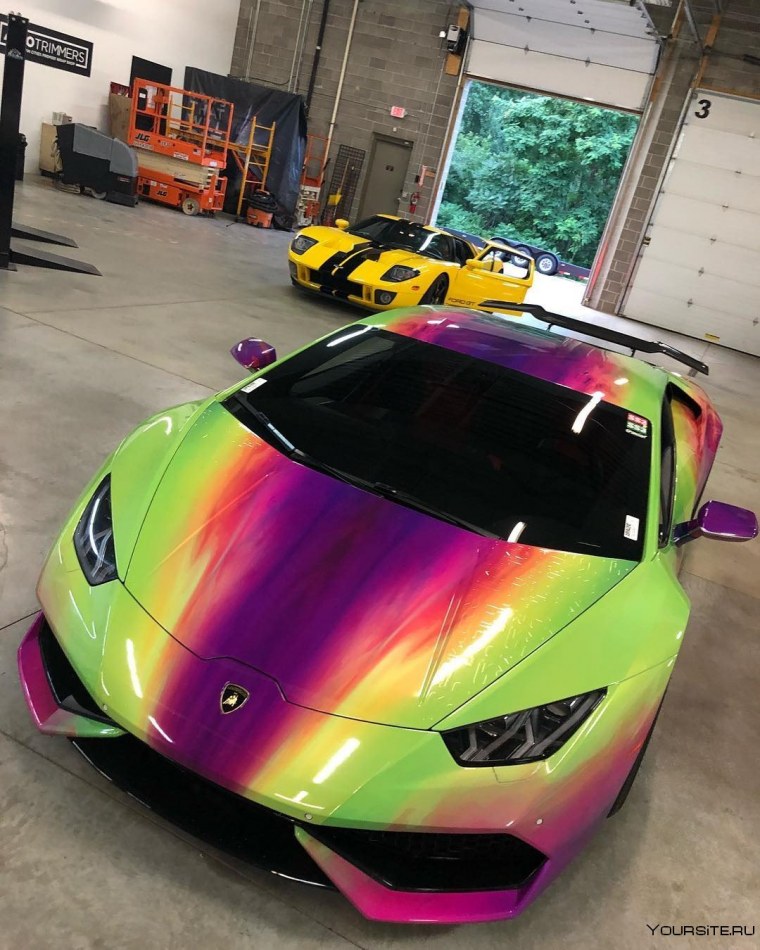 Ламборджини голографическая