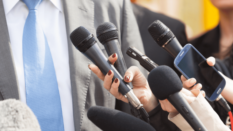 Журналистский микрофон