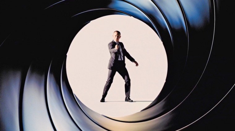 Джеймс Бонд в прицеле