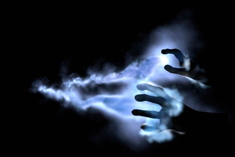 Чёрная магия в руках