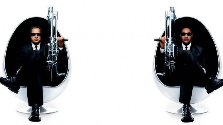 Люди в черном Постер