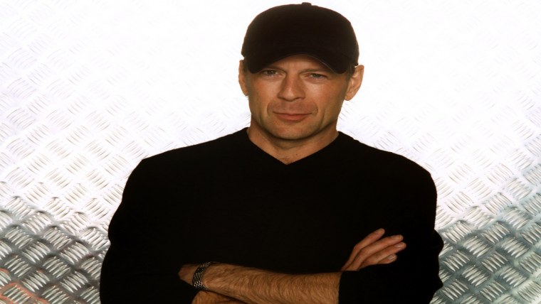 Брюс Уилис в кепке