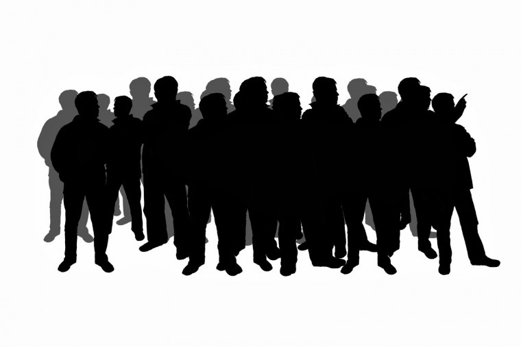 Толпа людей тени