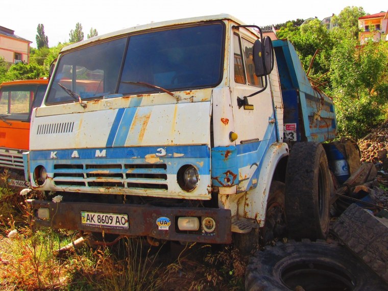 КАМАЗ 55111 старый