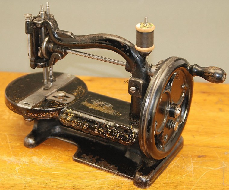 Charles Raymond швейная машинка