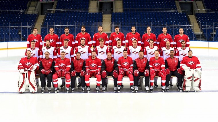 Хоккейная команда Спартак