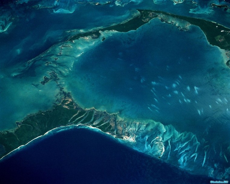 Тихий океан вид из космоса