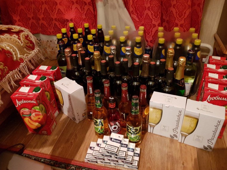 Алкоголь на столе