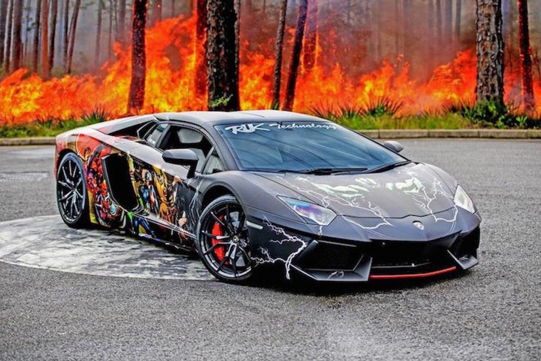 Ламборгини авентадор