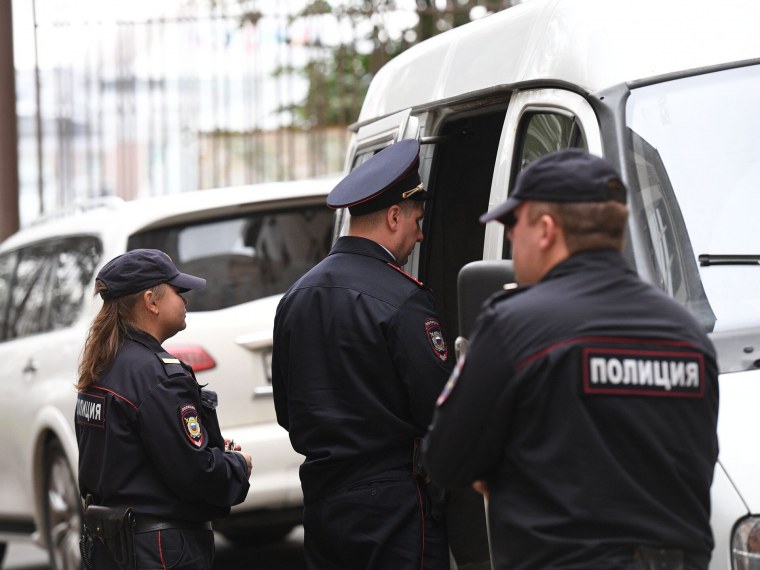 Оперативный сотрудник