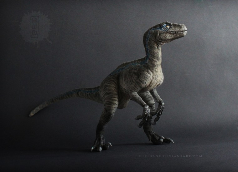 Велоцераптор Блю