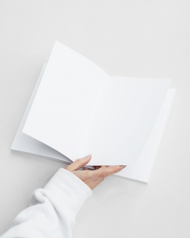 Красивый белый лист