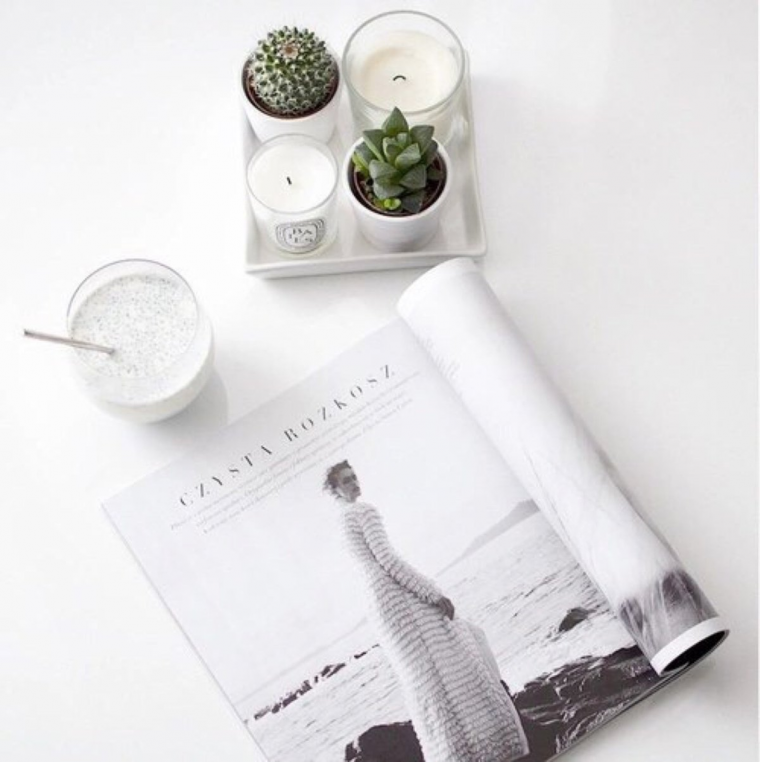 Инстаграм в белом стиле