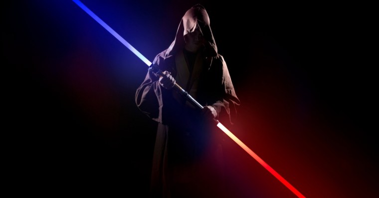 Джедаи с красным световым мечом