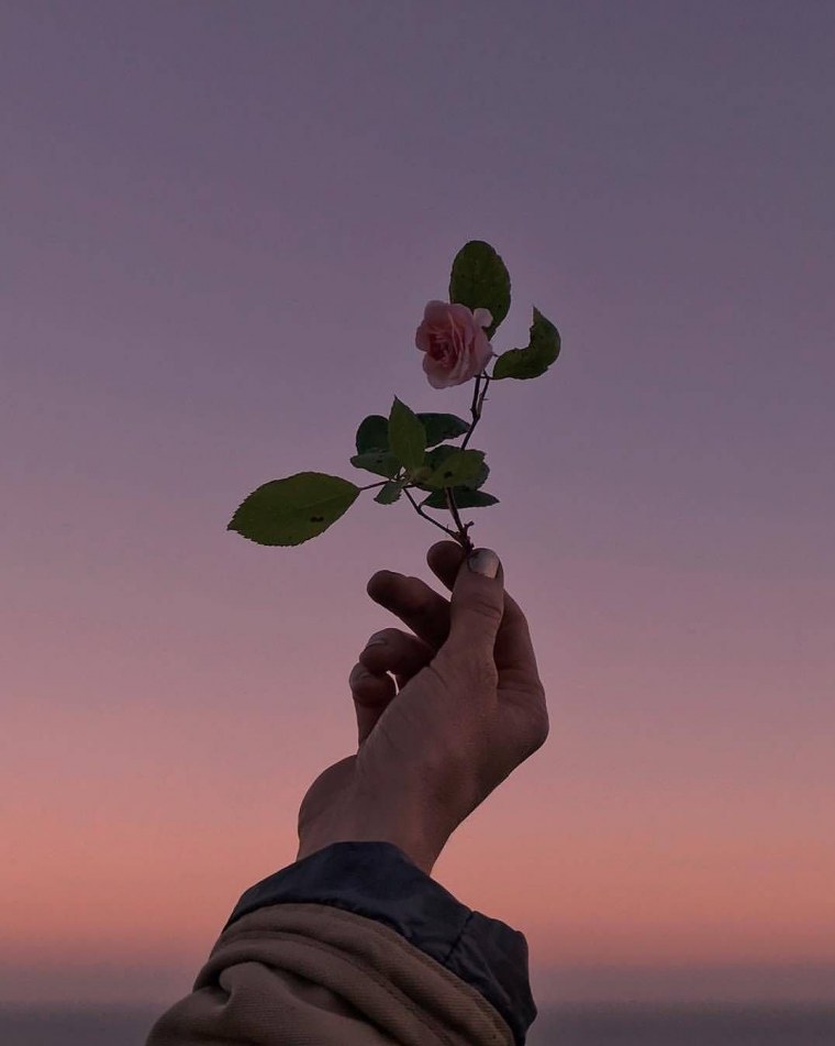 Красивые обои с руками