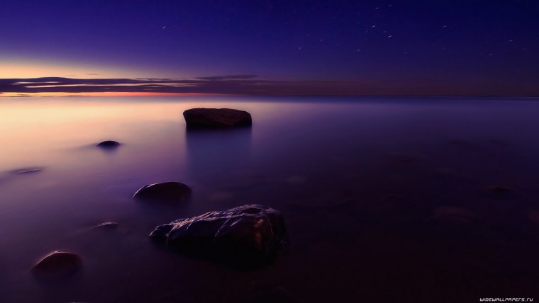 Море камни ночь