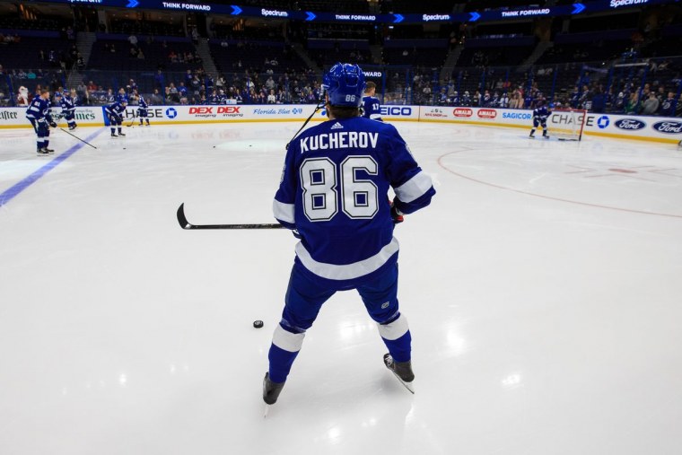 Никита Кучеров НХЛ