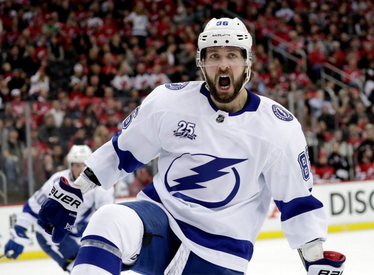 Кучеров Никита хоккей