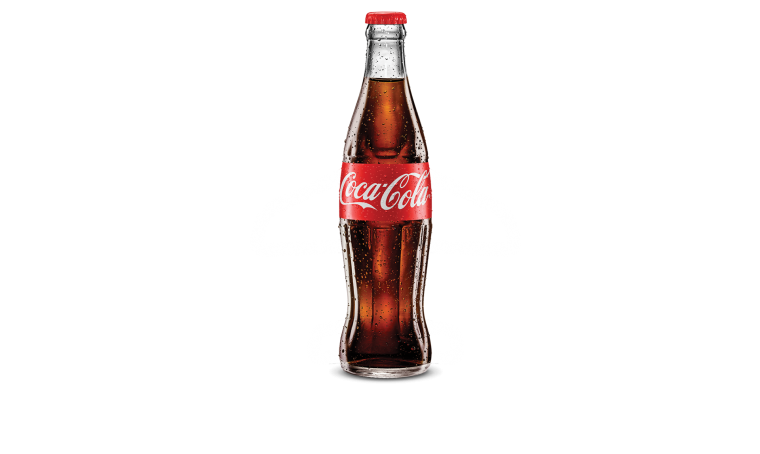 Кока колы на белом фоне